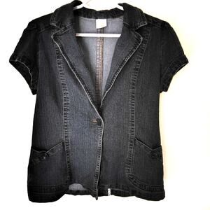 Women’s Short‑Sleeve Blue Denim Jacket – Stretchy, One‑Button, Medium